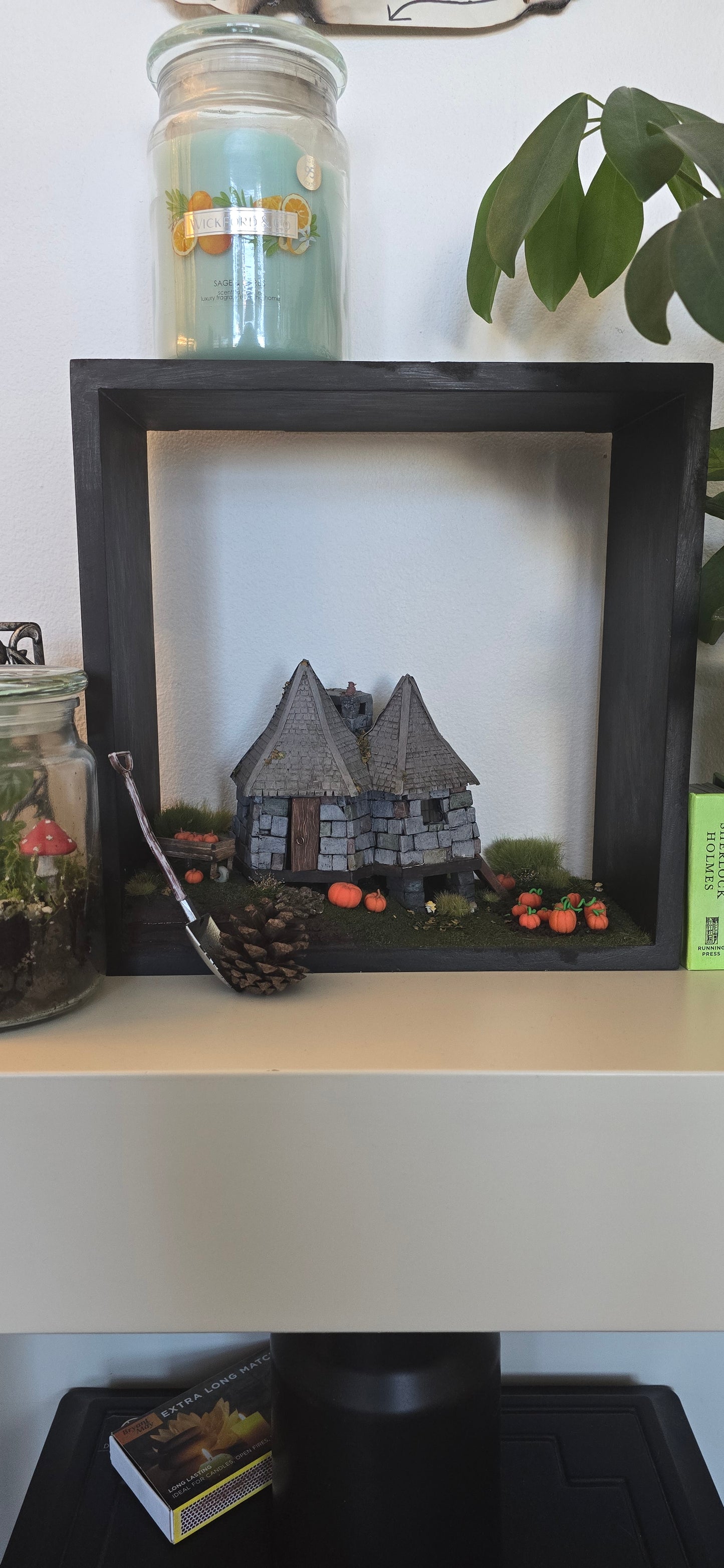Hagrid's Hut Enchanting World