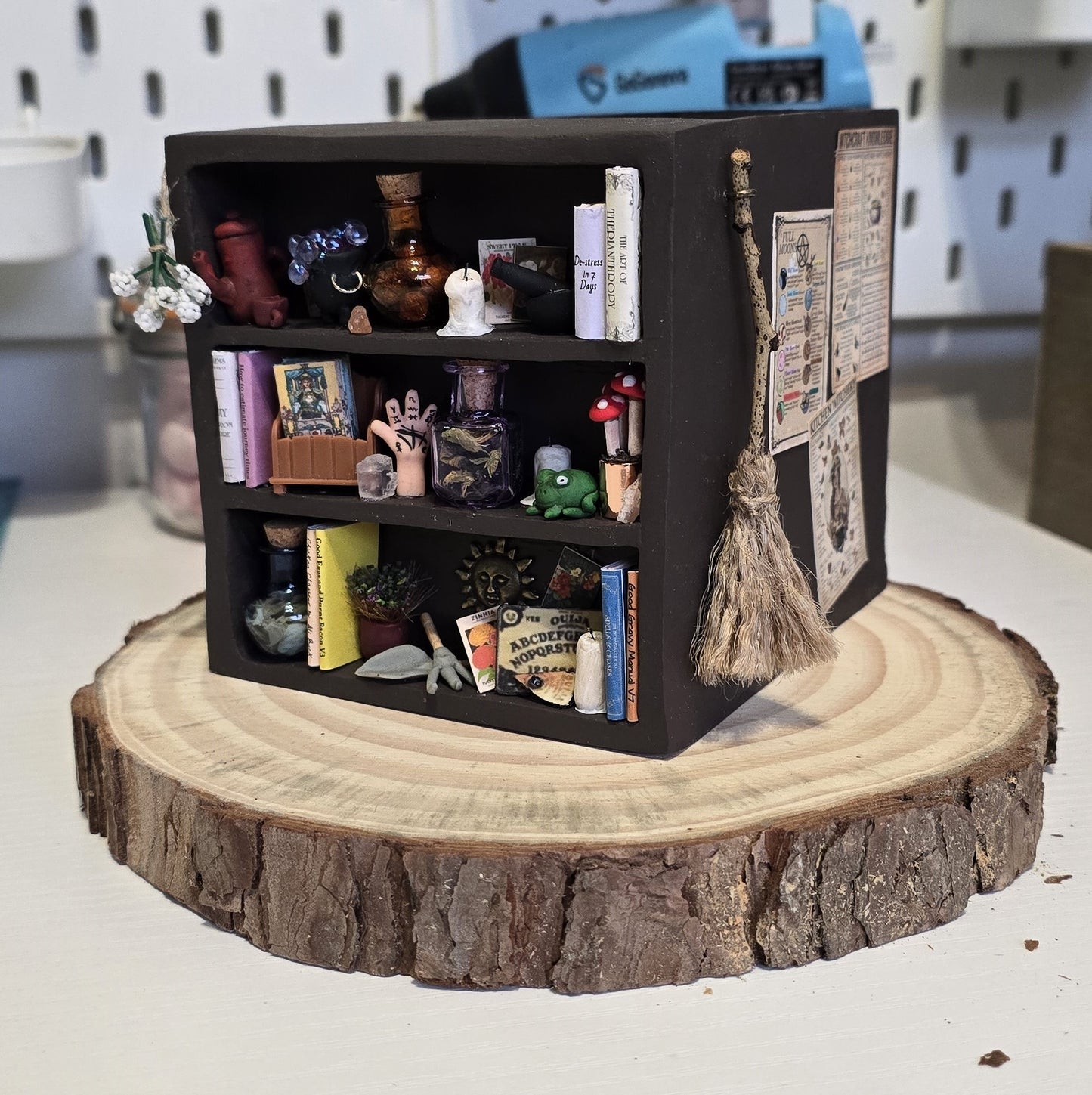 Apothecary Plant Pot