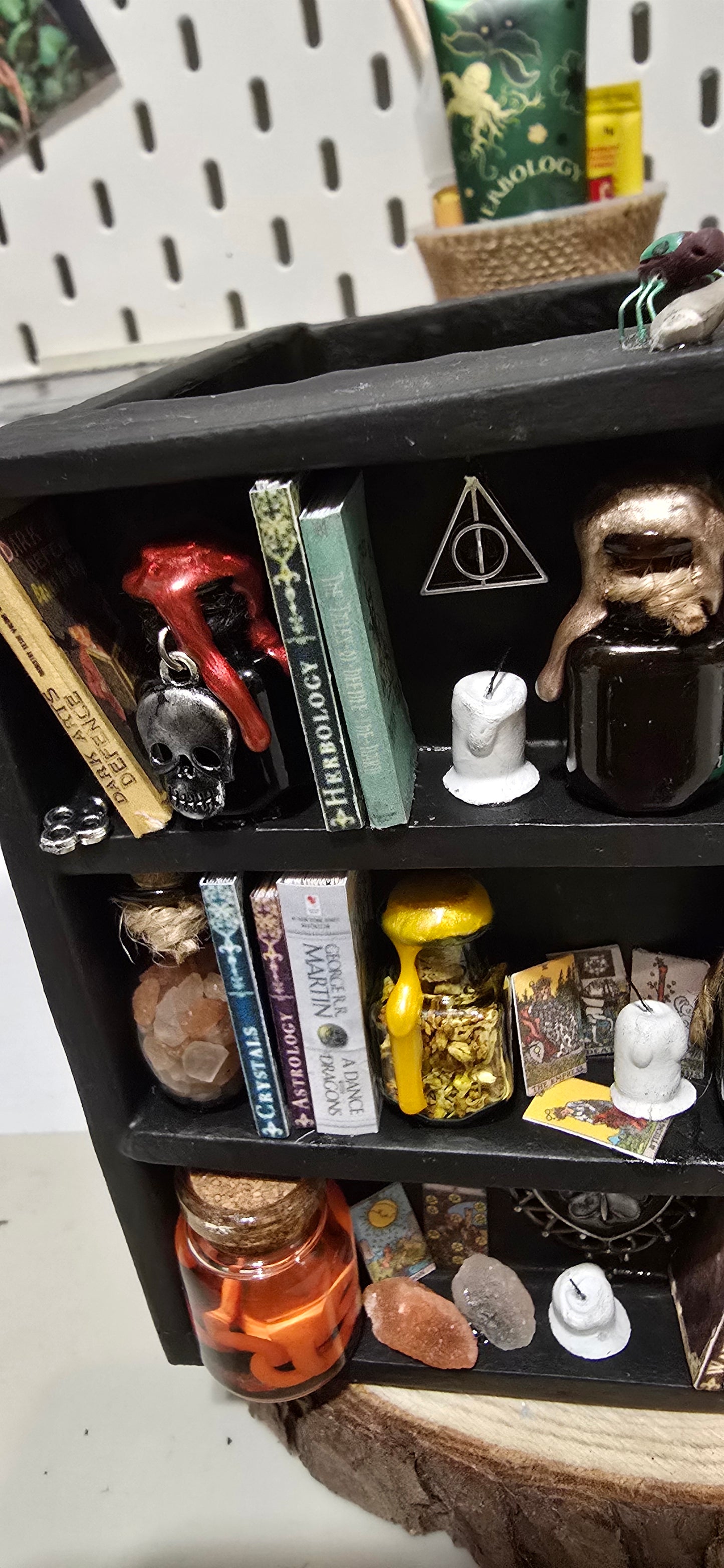 Apothecary Plant Pot