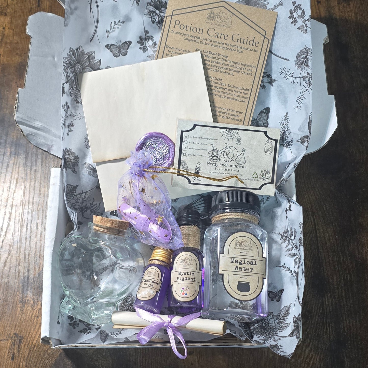 Amortentia DIY Potion Making Kit – Wizarding Love Potion Craft Set